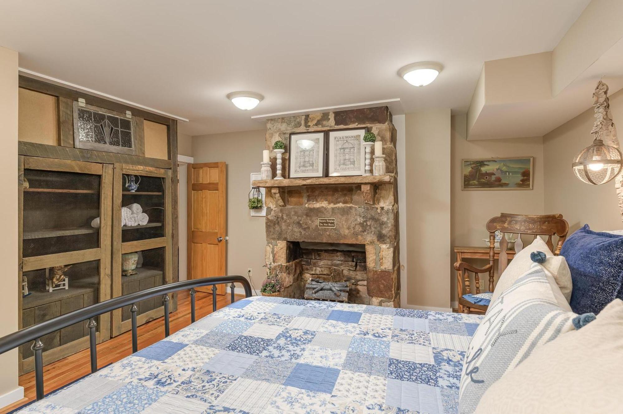 Cragsmere Manor Views 24 Guests Mentone Dış mekan fotoğraf